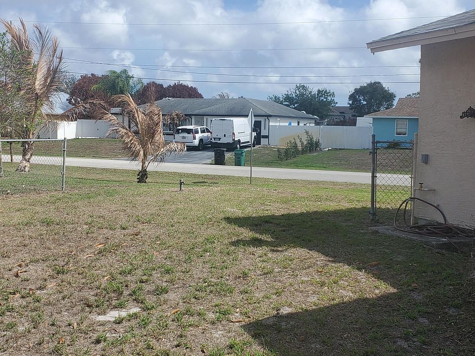 2398 Southwest Susset Lane,Port St. Lucie,FL,United States preview