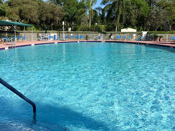 7631 Trent Drive,Tamarac,FL,United States preview