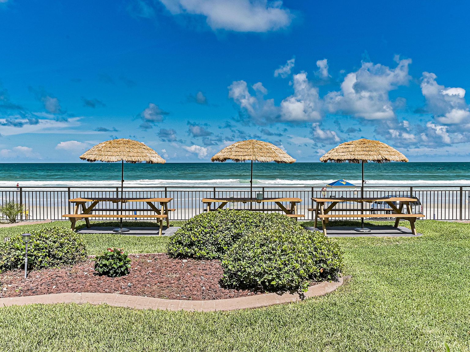 1909 South Atlantic Avenue,Daytona Beach Shores,FL,United States preview