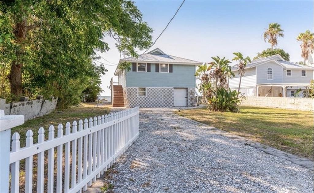 3528 West Shell Point Road,Ruskin,FL,United States preview