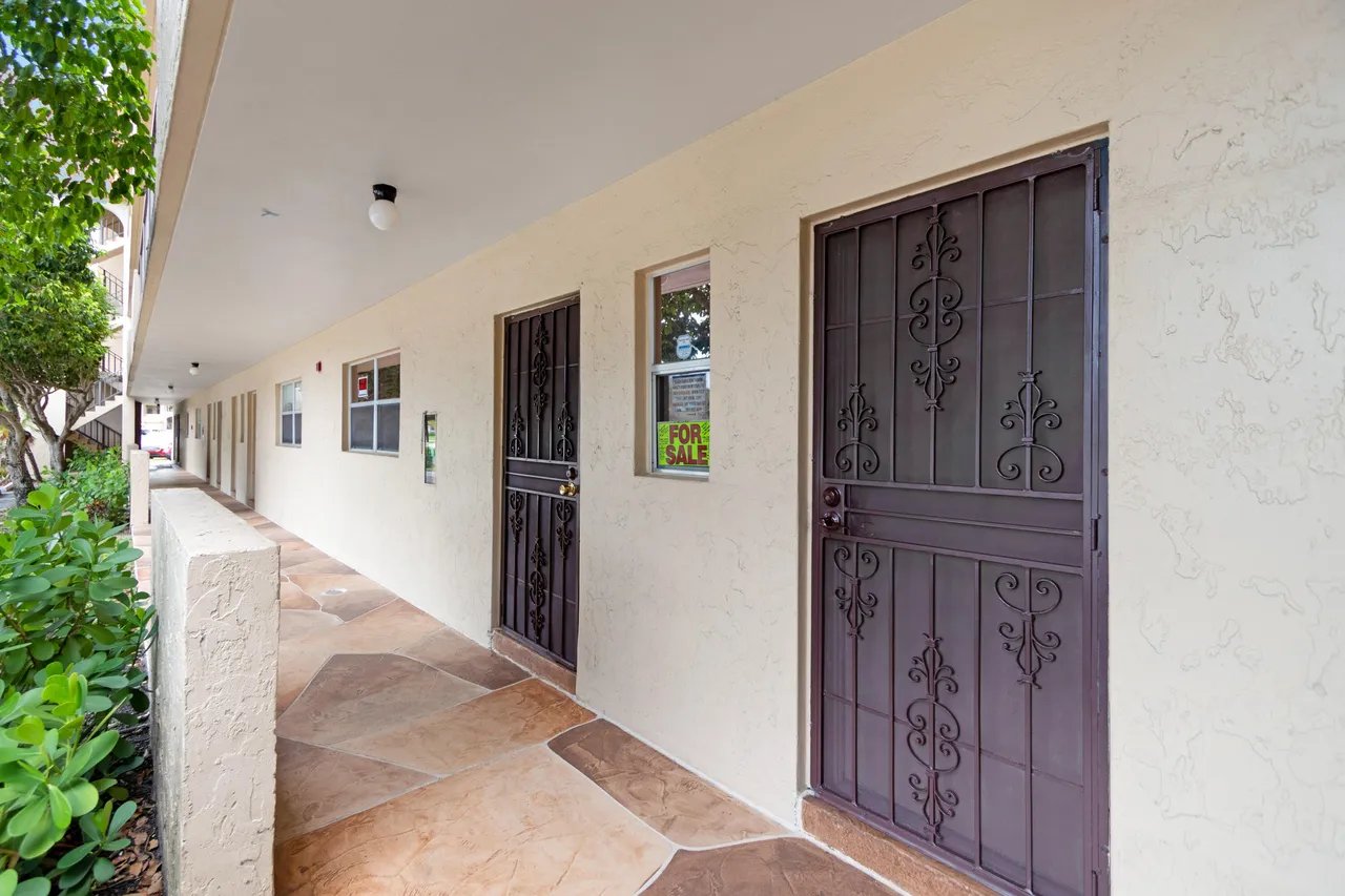 6201 North Falls Circle Drive,Lauderhill,FL,United States preview