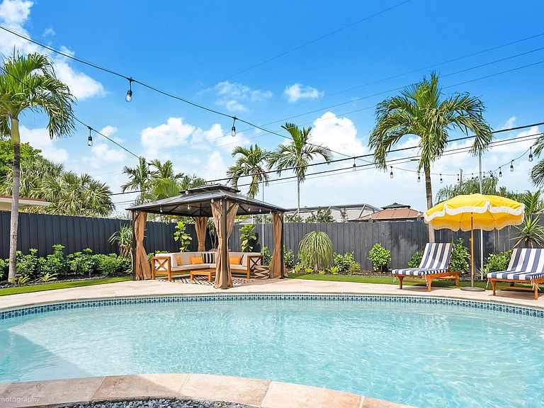 2001 Northeast 62nd Street,Fort Lauderdale,FL,United States preview