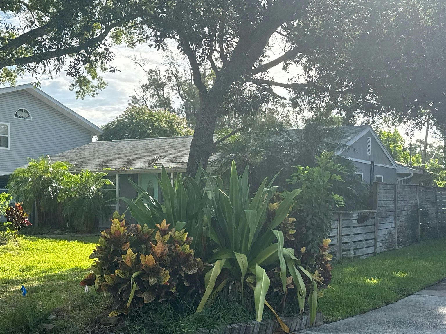 8439 Riverside Drive Northeast,St. Petersburg,FL,United States preview