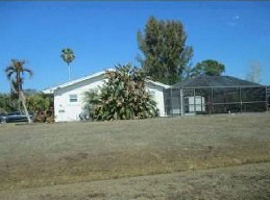 1091 Southeast Preston Lane,Port St. Lucie,FL,United States preview