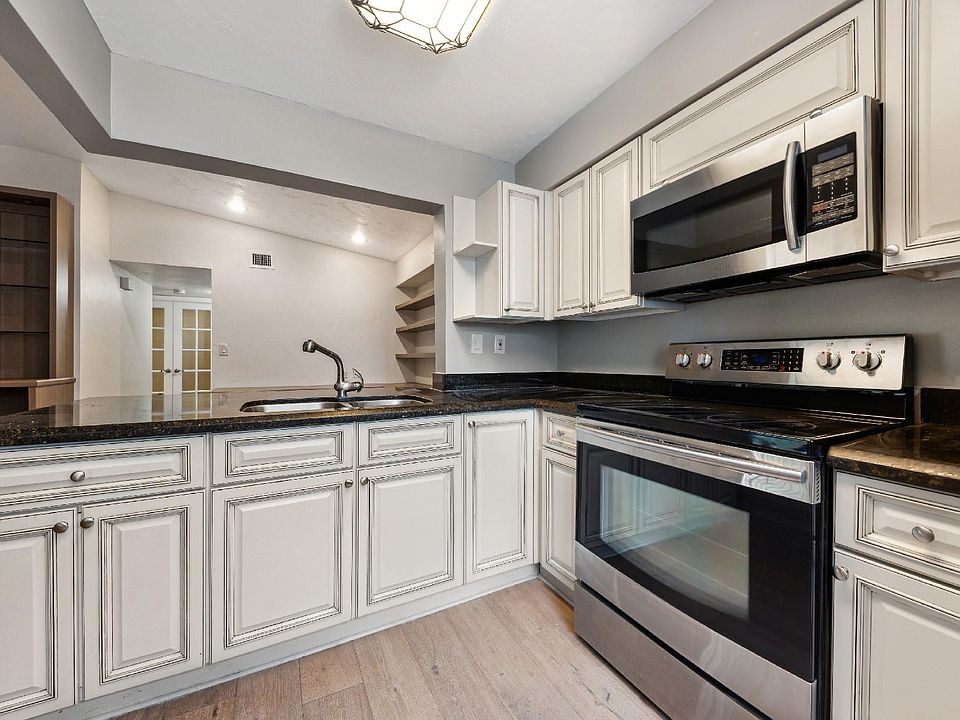 2729 South Oakland Forest Drive,Oakland Park,FL,United States preview