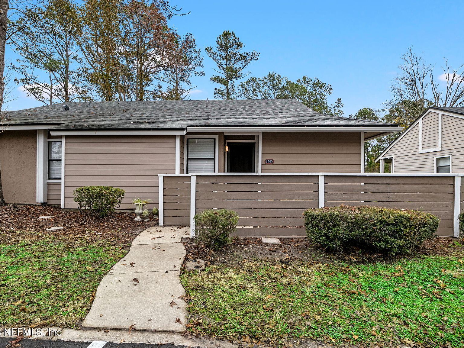 8445 Long Meadow Circle South,Jacksonville,FL,United States preview