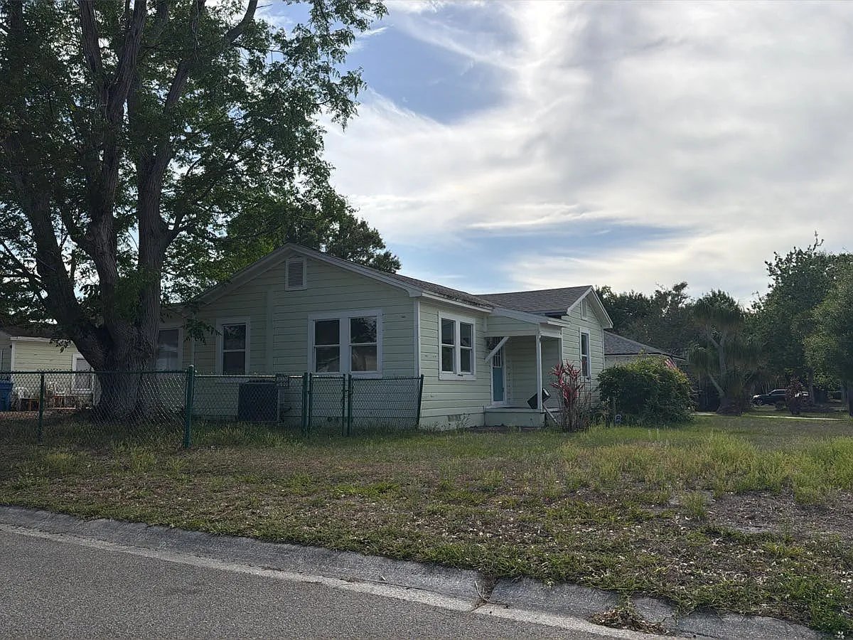 5300 39th Avenue North,Saint Petersburg,FL,United States preview