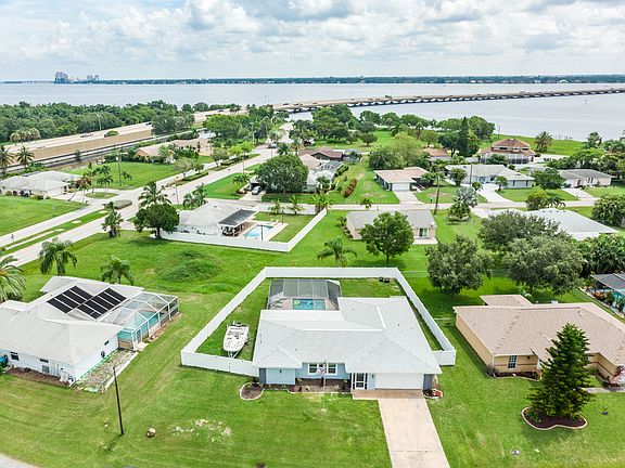2507 Southeast 25th Place,Cape Coral,FL,United States preview