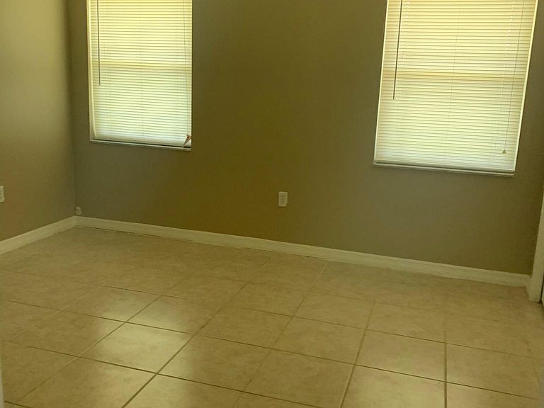 2210 Southeast 28th Place,Ocala,FL,United States preview