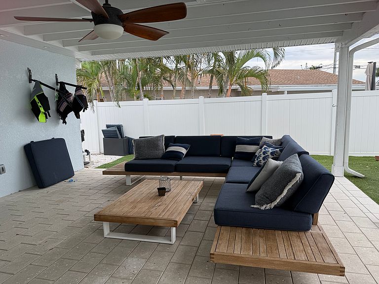 7912 Causeway Boulevard South,St. Petersburg,FL,United States preview