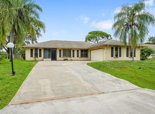 1371 Southeast Airoso Boulevard,Port St. Lucie,FL,United States preview