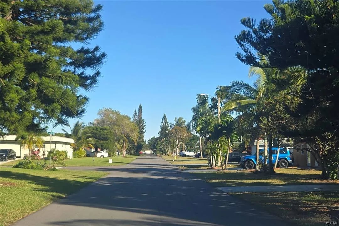 6303 Northwest 73rd Avenue,Tamarac,FL,United States preview