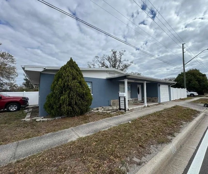 2593 38th Avenue North,St. Petersburg,FL,United States preview