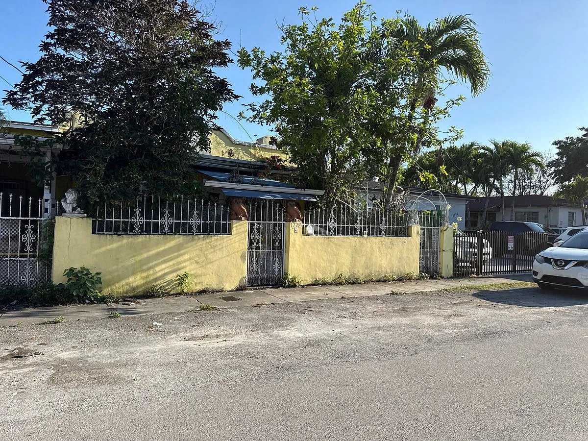 1772 Northwest 19th Street,Miami,FL,United States preview