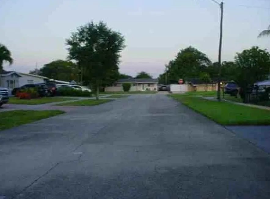 6472 Lincoln Street,Hollywood,FL,United States preview