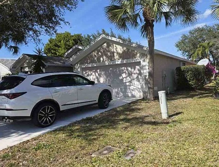 8904 Cedar Hollow Drive,Fort Myers,FL,USA preview