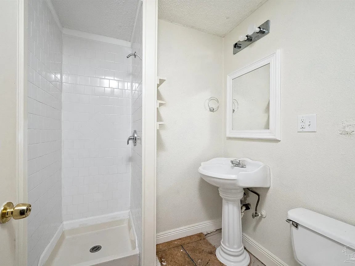 314 West 9 & Half Mile Road,Pensacola,FL,United States preview