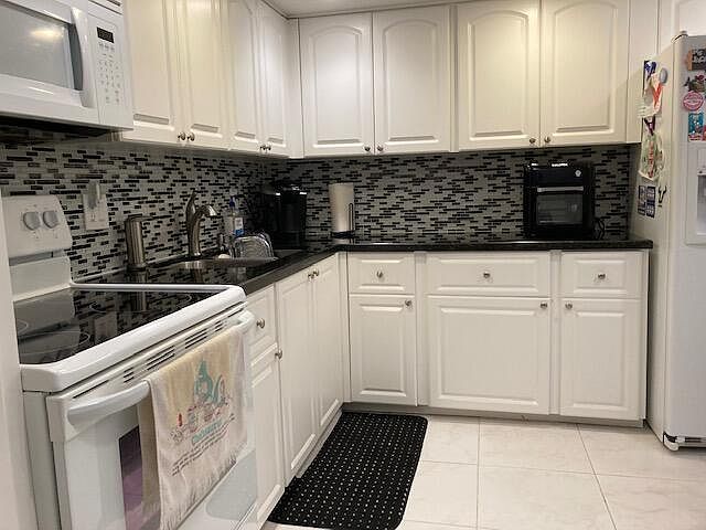 6260 South Falls Circle Drive,Lauderhill,FL,United States preview