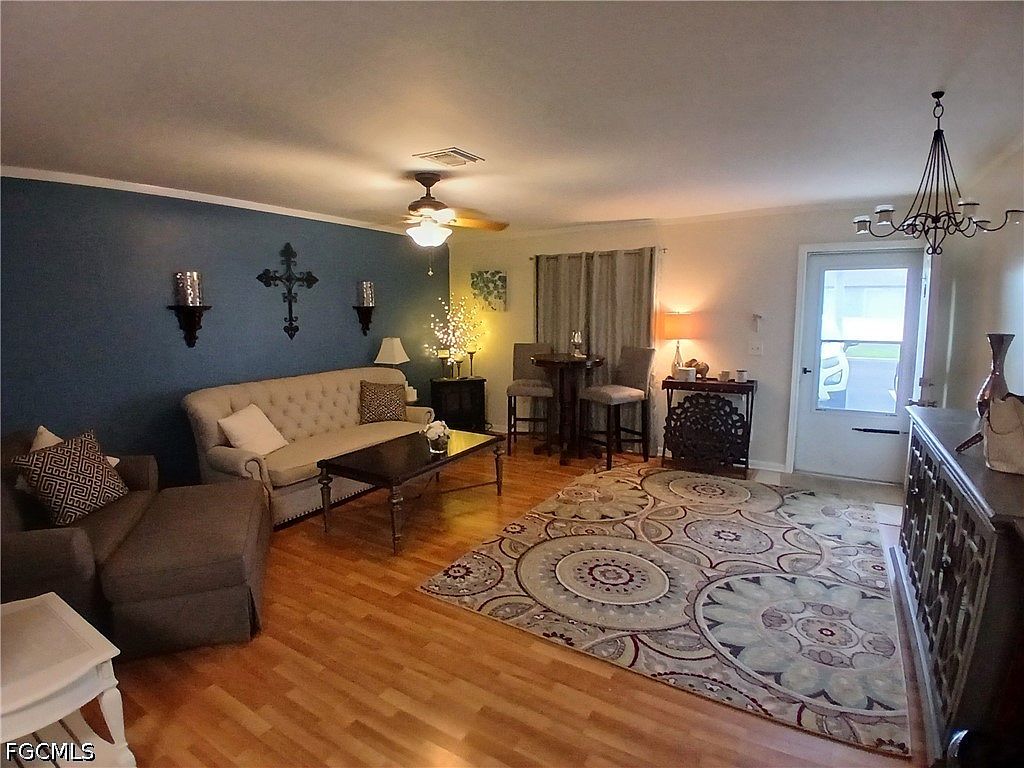 4513 Southwest 8th Court,Cape Coral,FL,United States preview