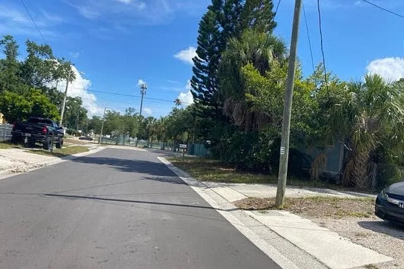 1009 6th Street West,Bradenton,FL,United States preview