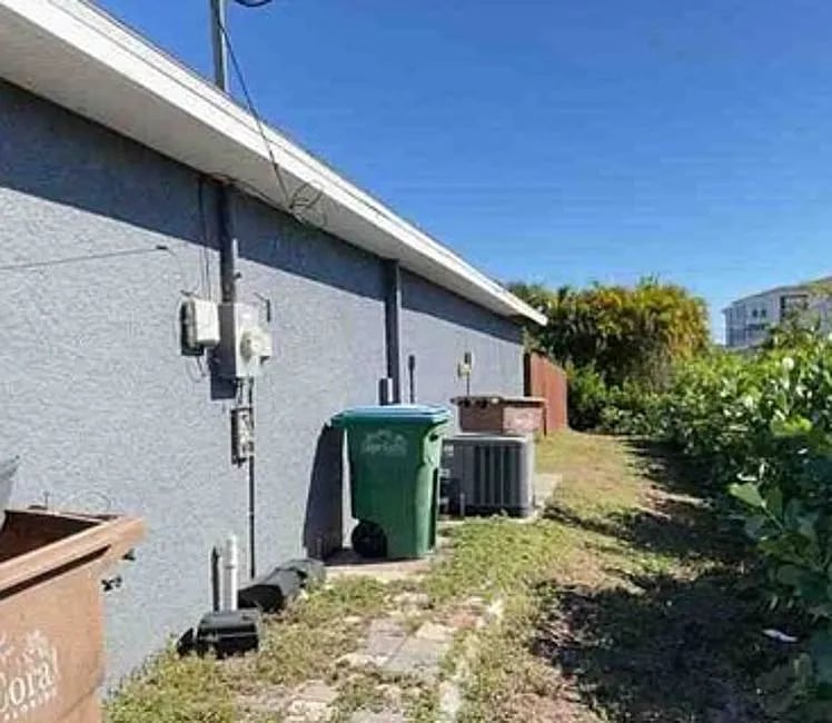 203 Chiquita Boulevard South,Cape Coral,FL,United States preview