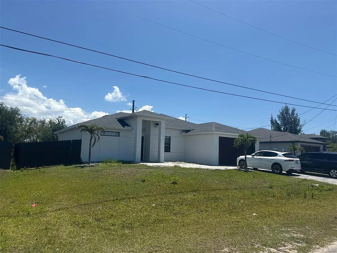363 Southwest 24th Court,Cape Coral,FL,United States preview
