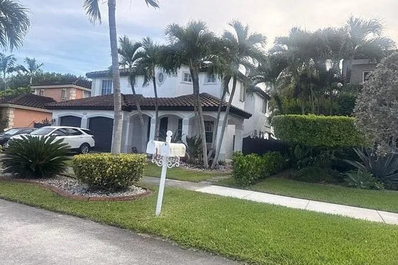 6732 Southwest 166th Court,Miami,FL,United States preview
