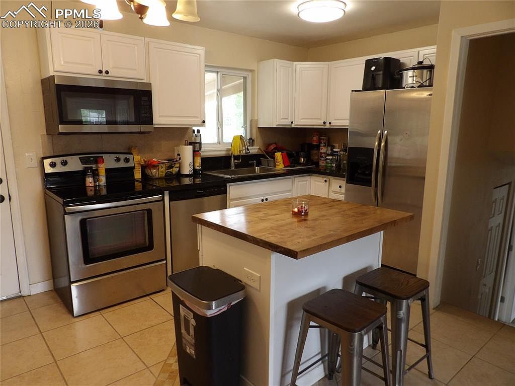3927 Whittier Drive,Colorado Springs,CO,United States preview