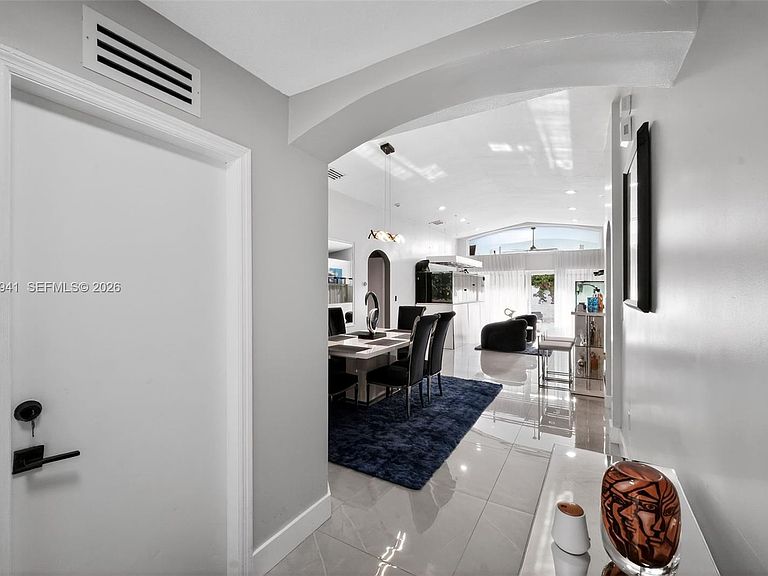 14471 Southwest 136th Place,Miami,FL,United States preview