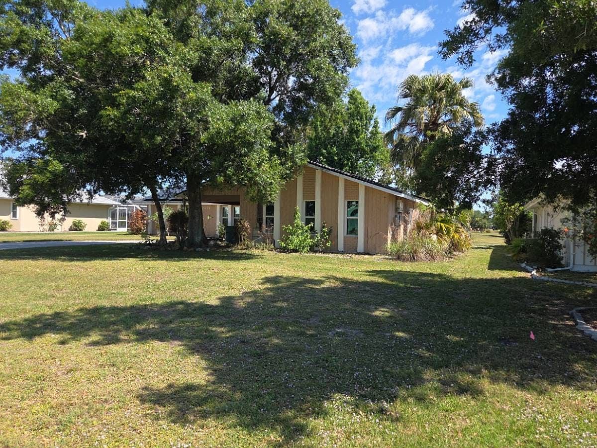 2428 Nuremberg Boulevard,Punta Gorda,FL,United States preview