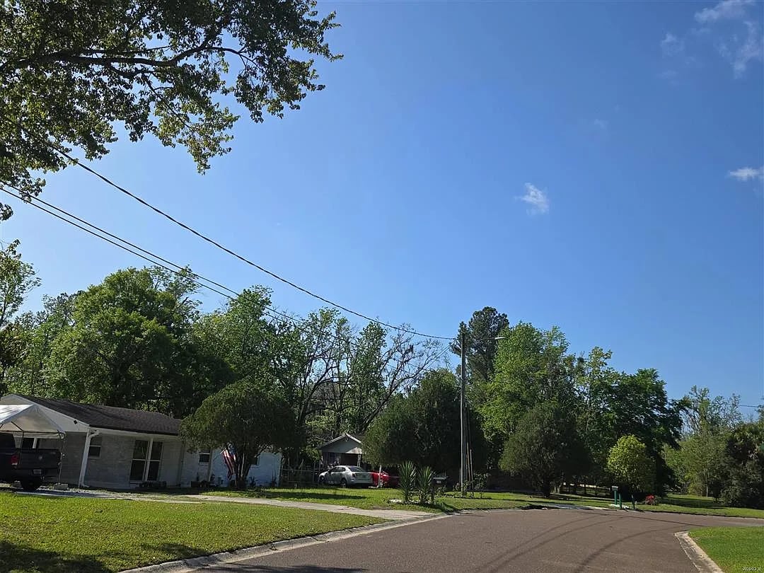 6720 Rhode Island Drive East,Jacksonville,FL,United States preview