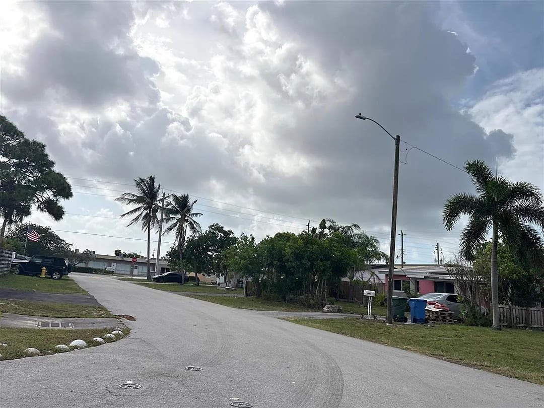 4630 Northeast 5th Terrace,Fort Lauderdale,FL,United States preview
