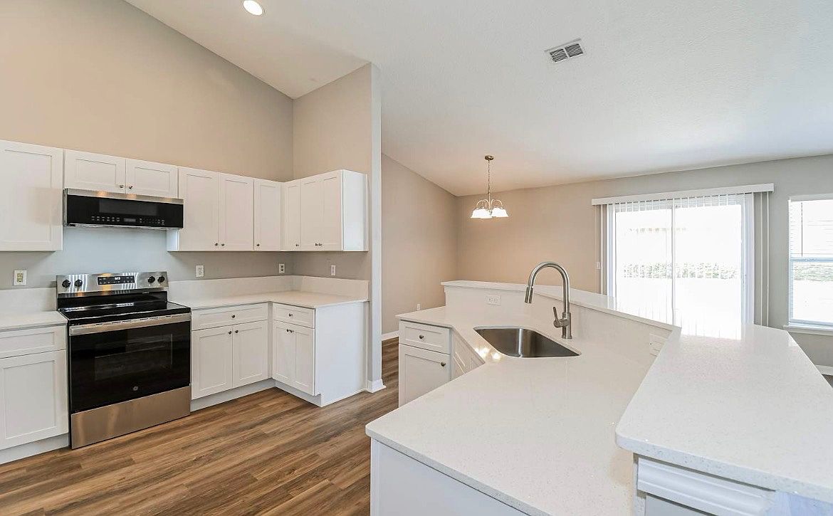 10142 Meadow Point Drive,Jacksonville,FL,United States preview