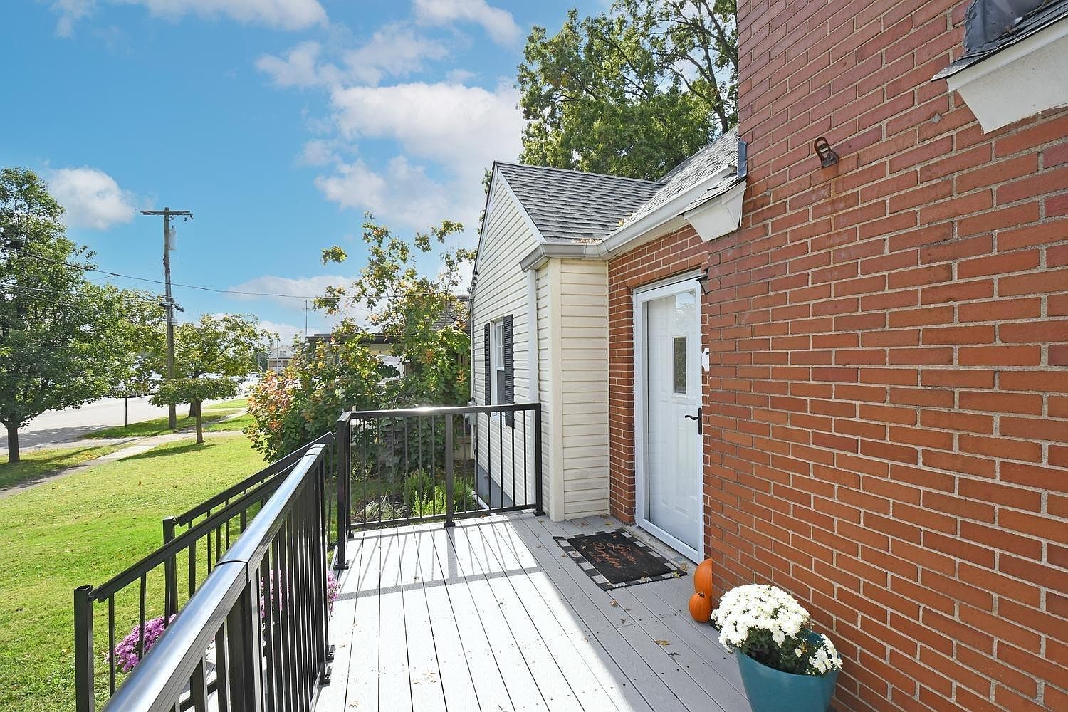 7193 Maryland Avenue,Deer Park,OH,US preview