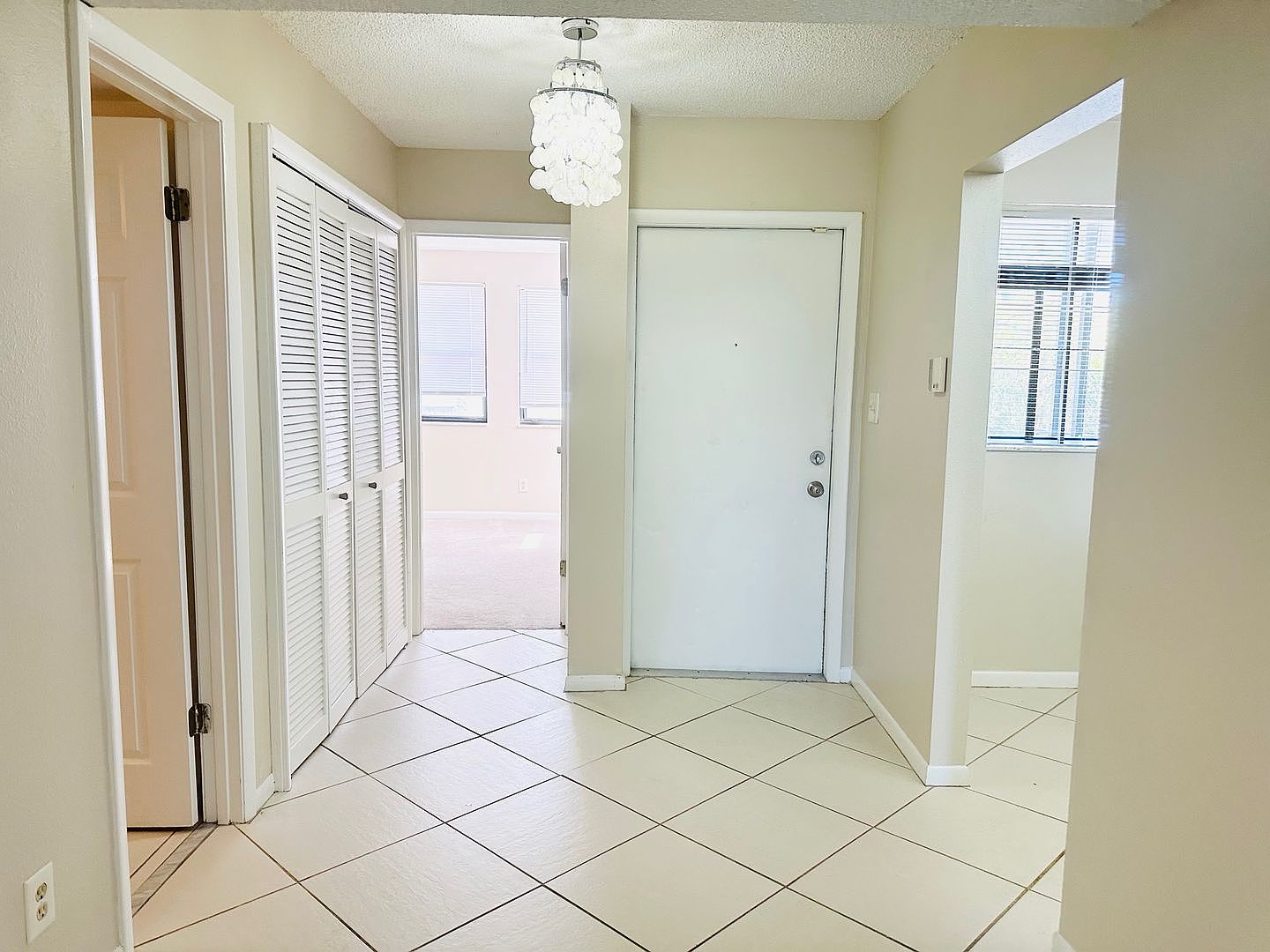2024 Blue Hawk Court,Clearwater,FL,United States preview