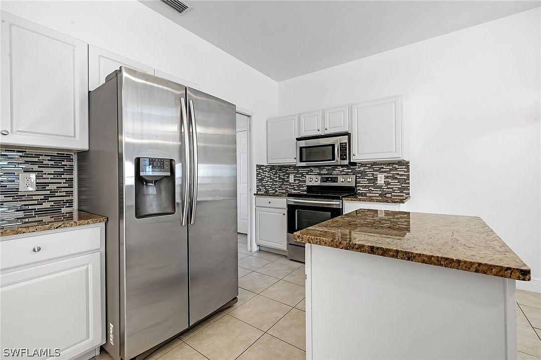 1608 Southwest 13th Terrace,Cape Coral,FL,United States preview