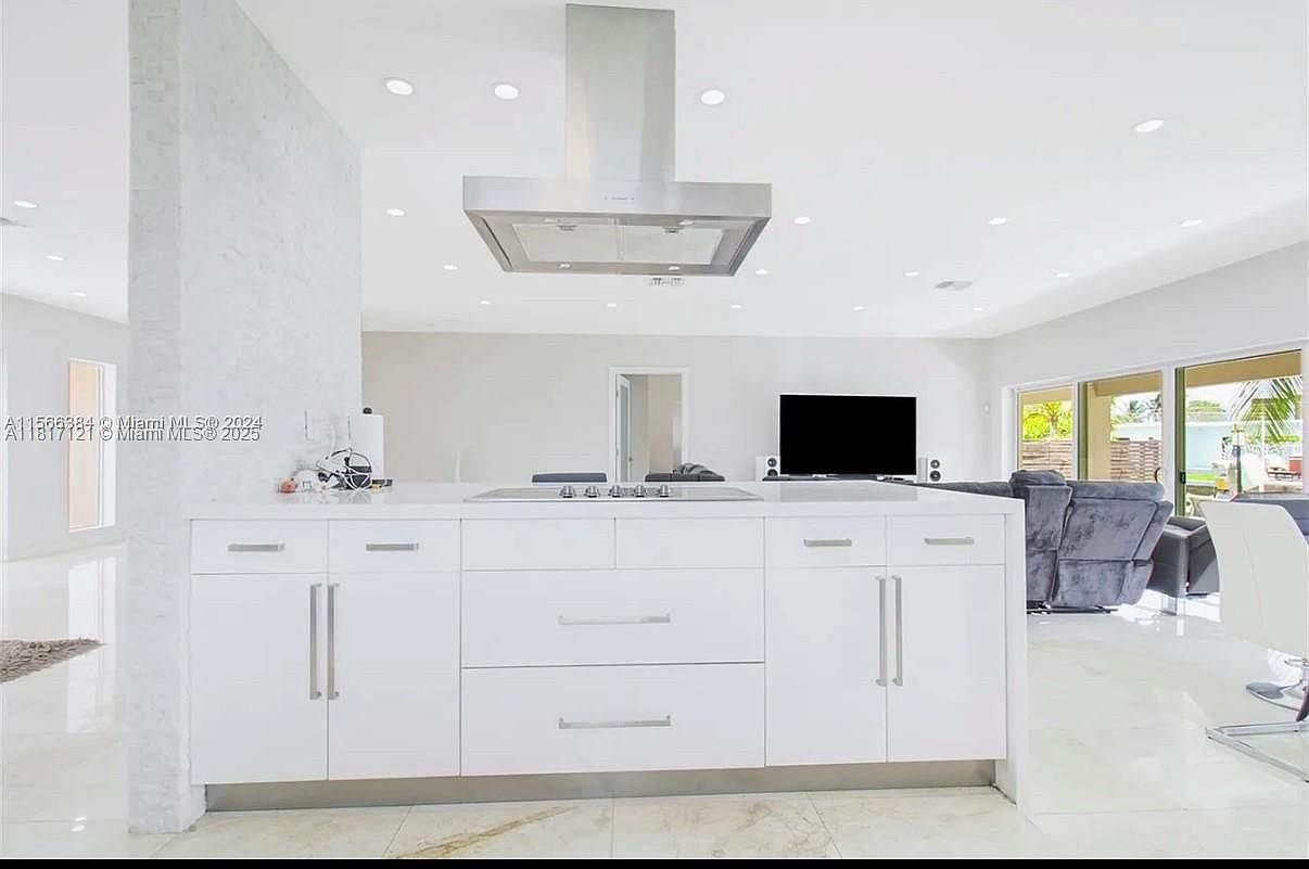 1230 Northeast 83rd Street,Miami,FL,United States preview
