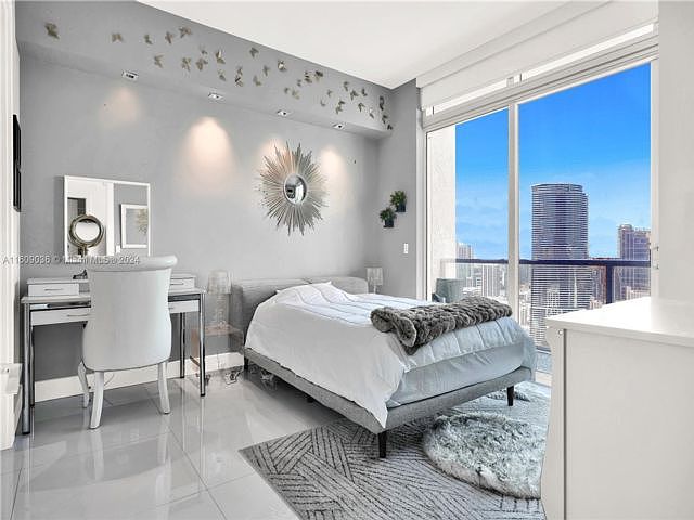 500 Brickell Avenue,Miami,FL,United States preview