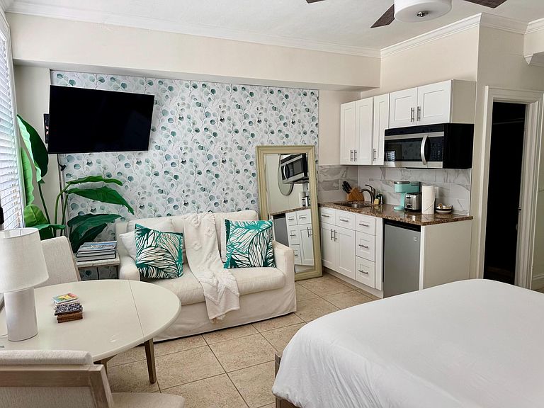 235 Sunrise Avenue,Palm Beach,FL,United States preview