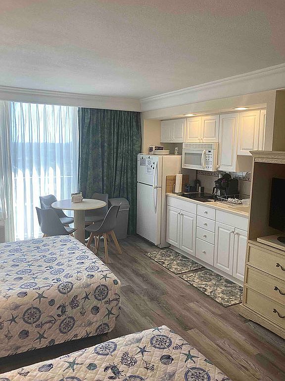 2700 North Atlantic Avenue,Daytona Beach,FL,United States preview