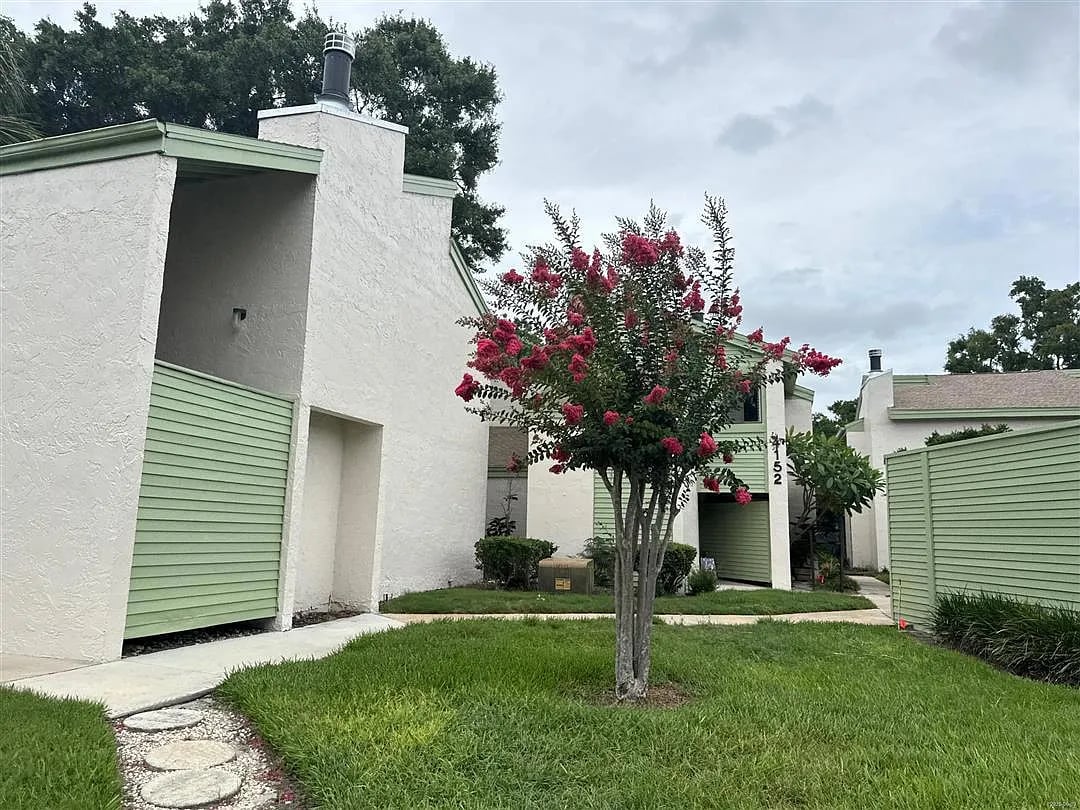 4152 Pinelake Lane,Tampa,FL,United States preview