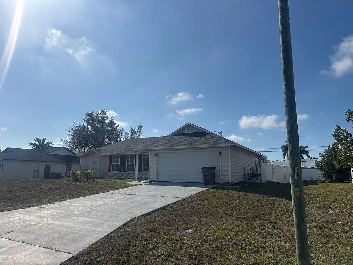 626 Southwest 25th Terrace,Cape Coral,FL,United States preview