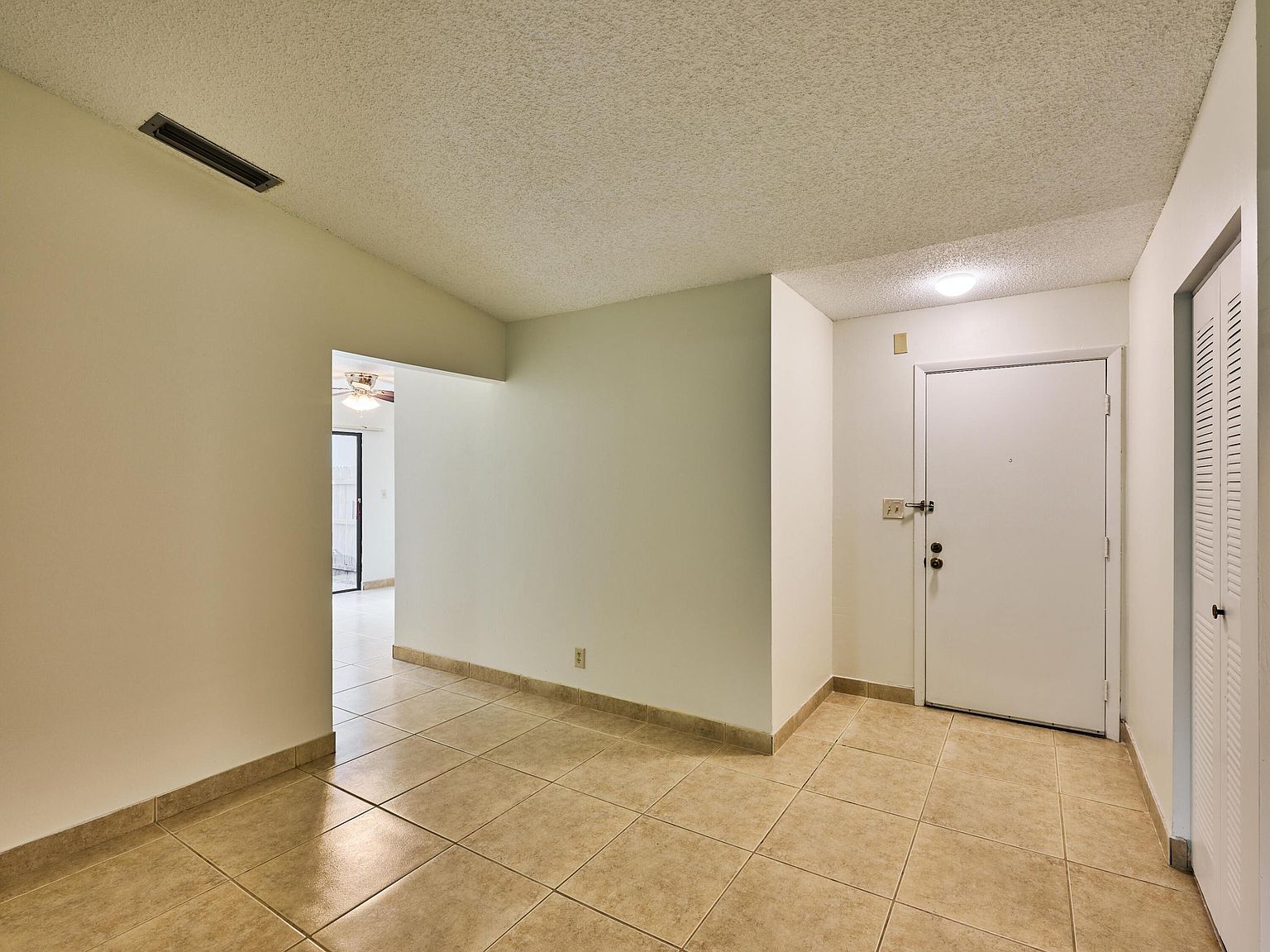 9 Cambridge Place,Boynton Beach,FL,United States preview