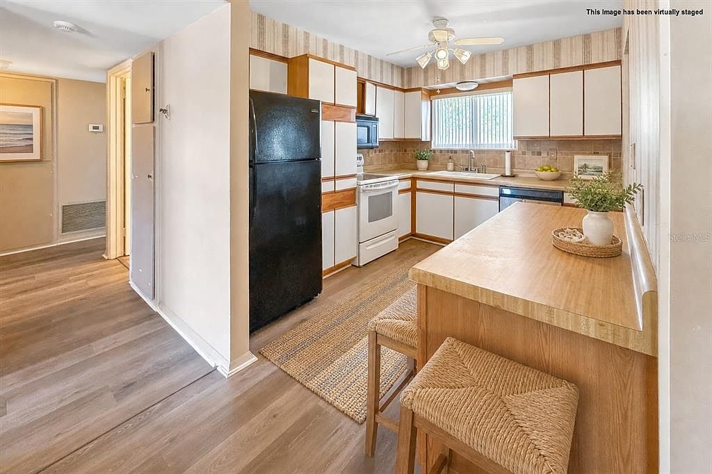 1515 Arrowhead Drive,Sun City Center,FL,United States preview