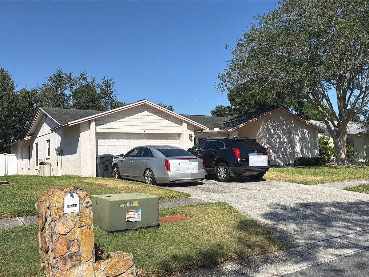 1380 Corner Oaks Drive,Brandon,FL,USA preview