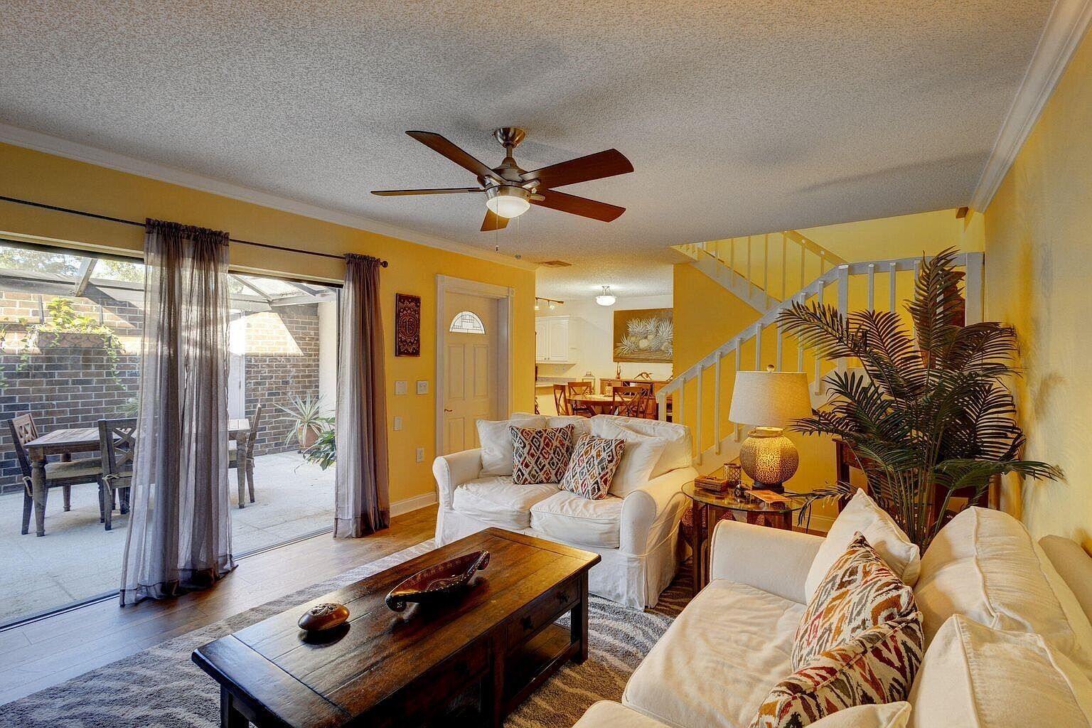 1123 11th Terrace,Palm Beach Gardens,FL,United States preview
