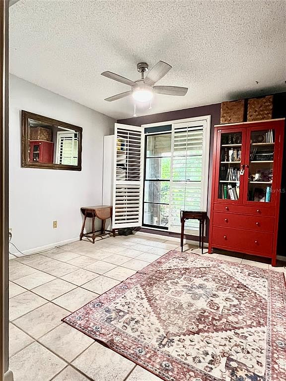 15614 Farnsworth Lane,Tampa,FL,United States preview