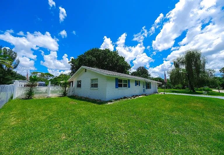 408 Pinewood Ave,Nokomis,FL,USA preview