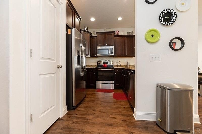 8822 Little Cormorant Lane,Navarre,FL,United States preview
