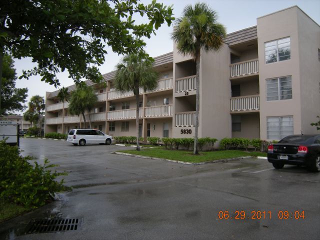 5800 Northwest 64th Avenue Apt 304,Tamarac,FL,United States preview